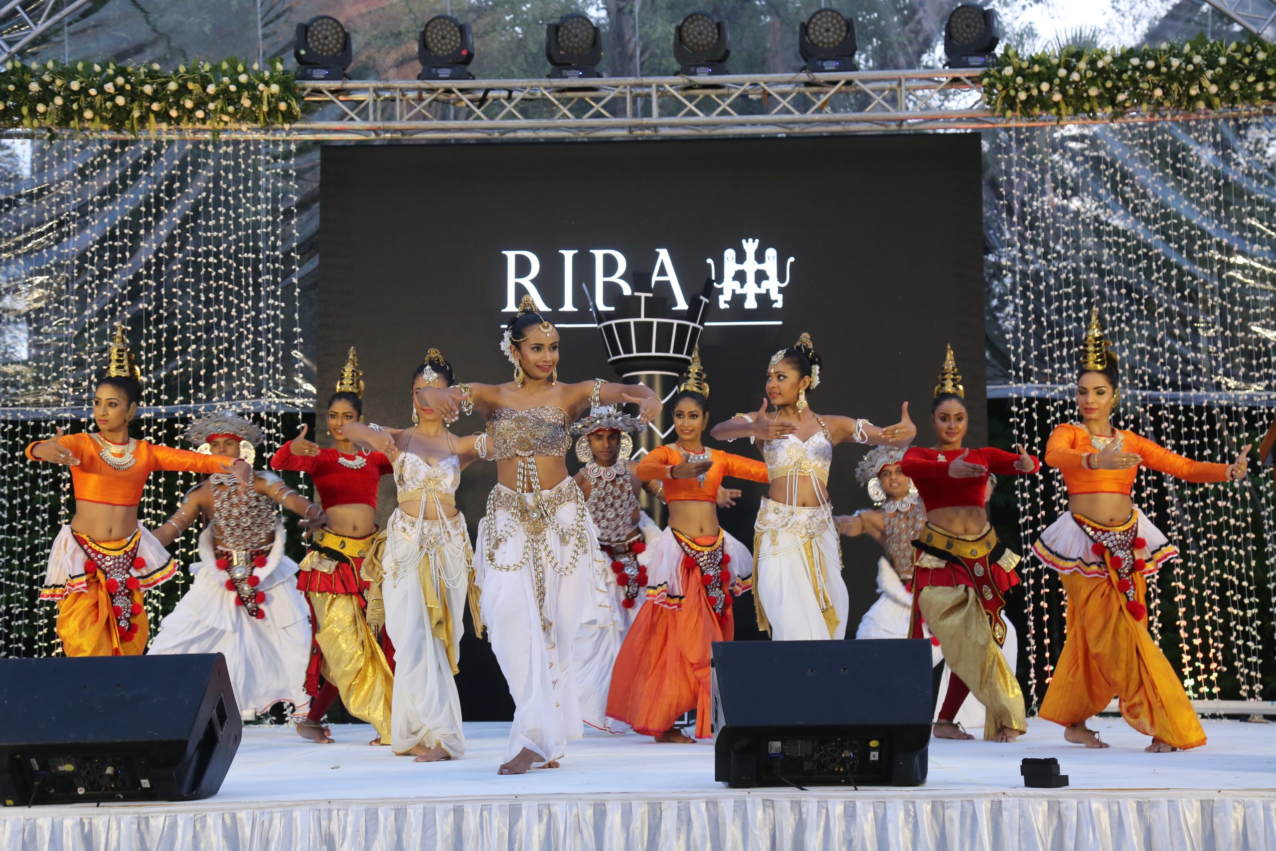 36582216592_bd9193cb1d_o